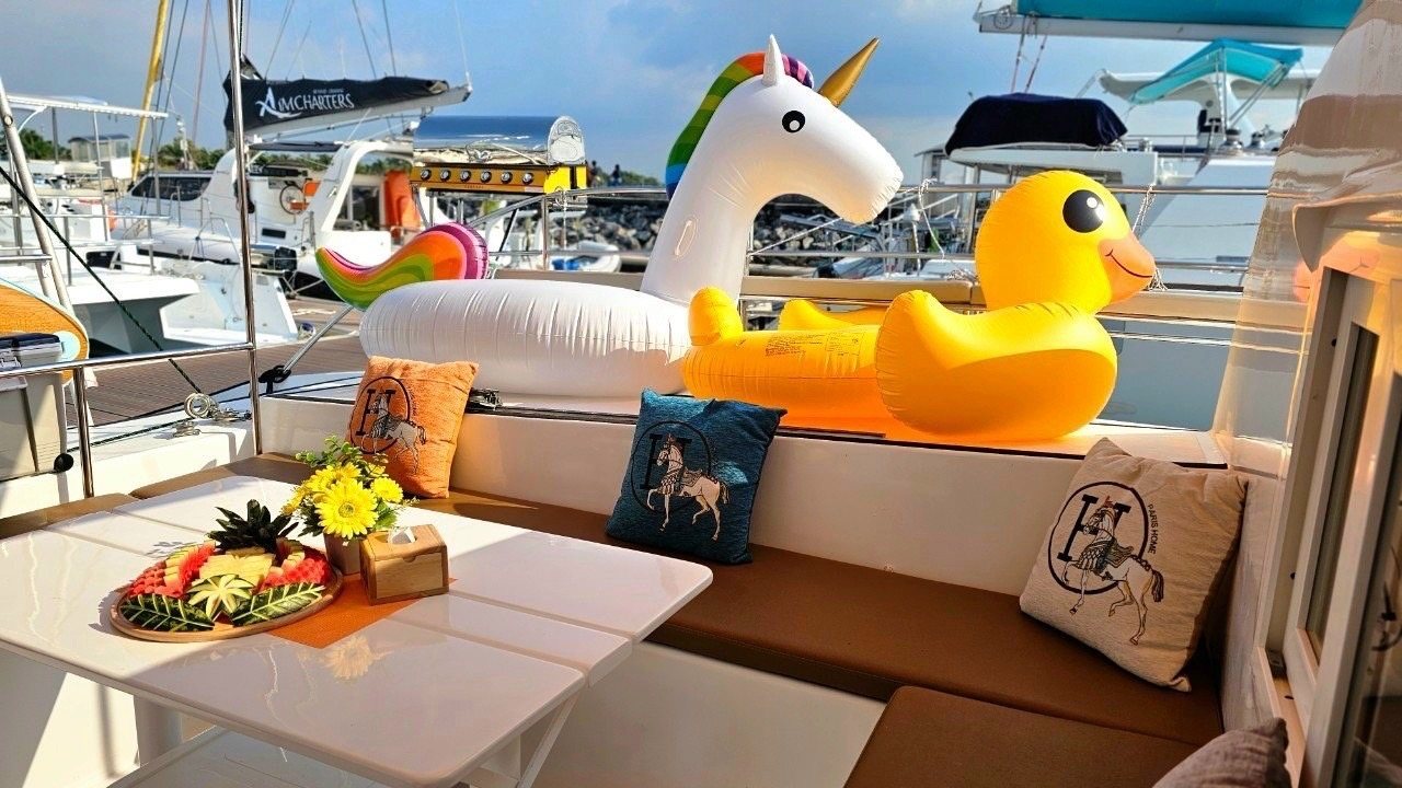 BONITA YACHT image 8