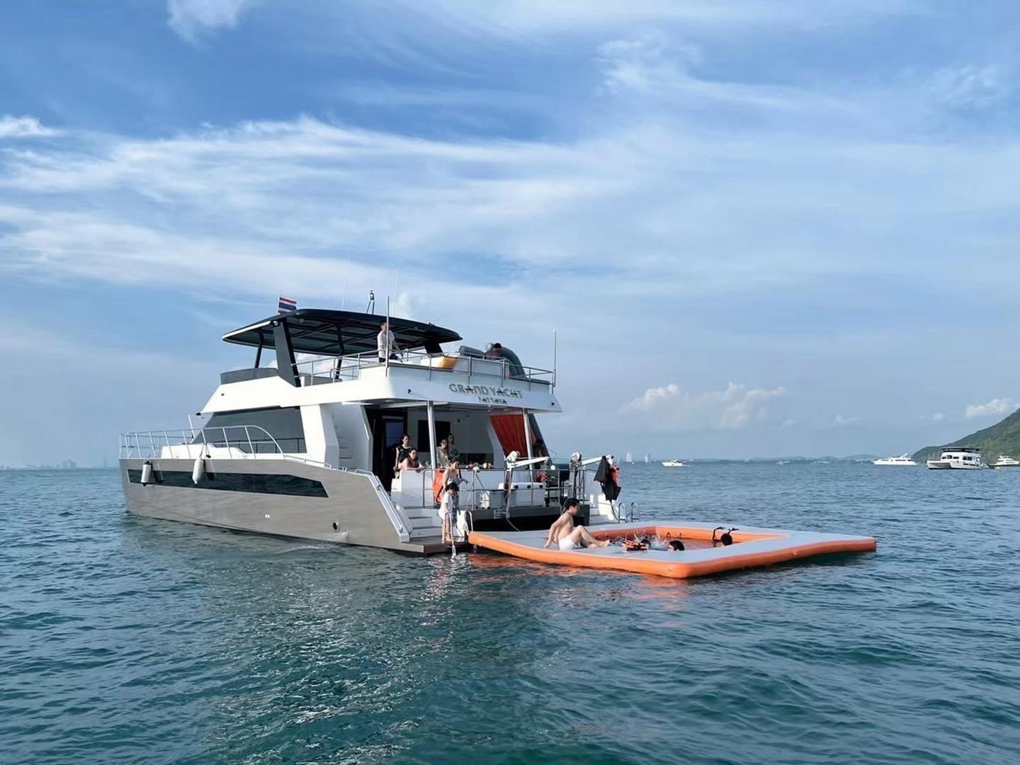 ELITE YACHT image 3
