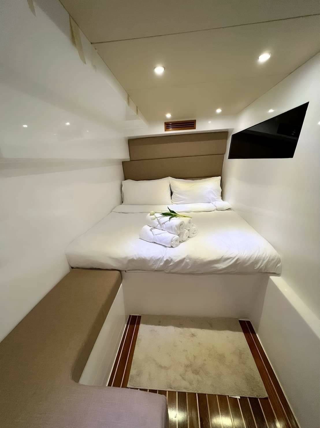 ELITE YACHT image 4