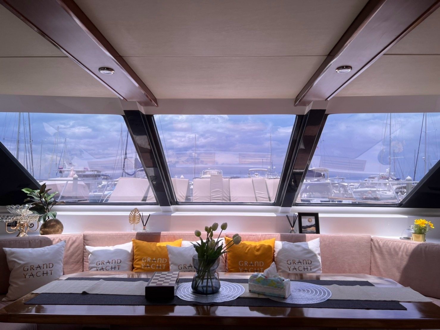 ELITE YACHT image 9