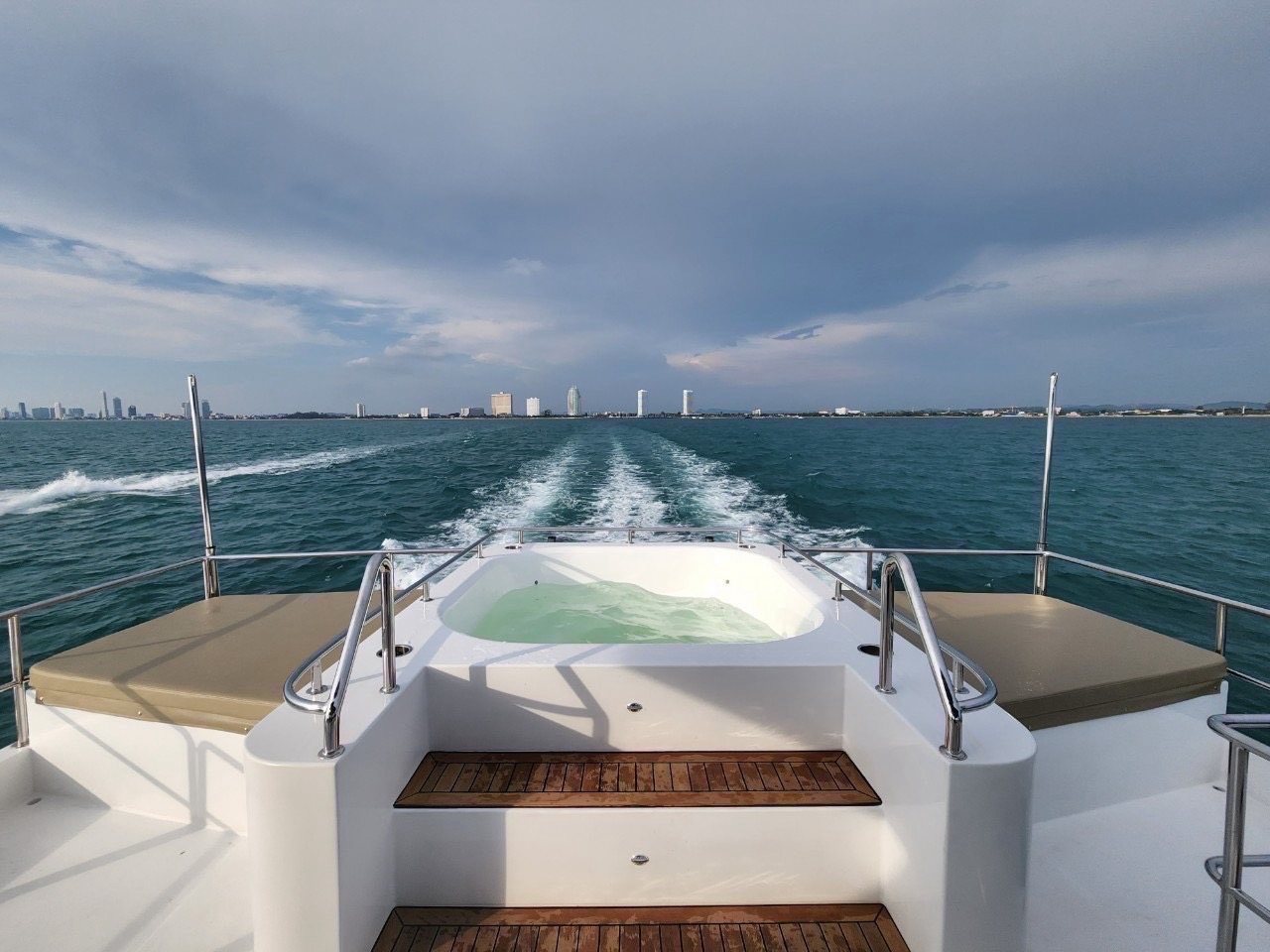 ELITE YACHT image 10