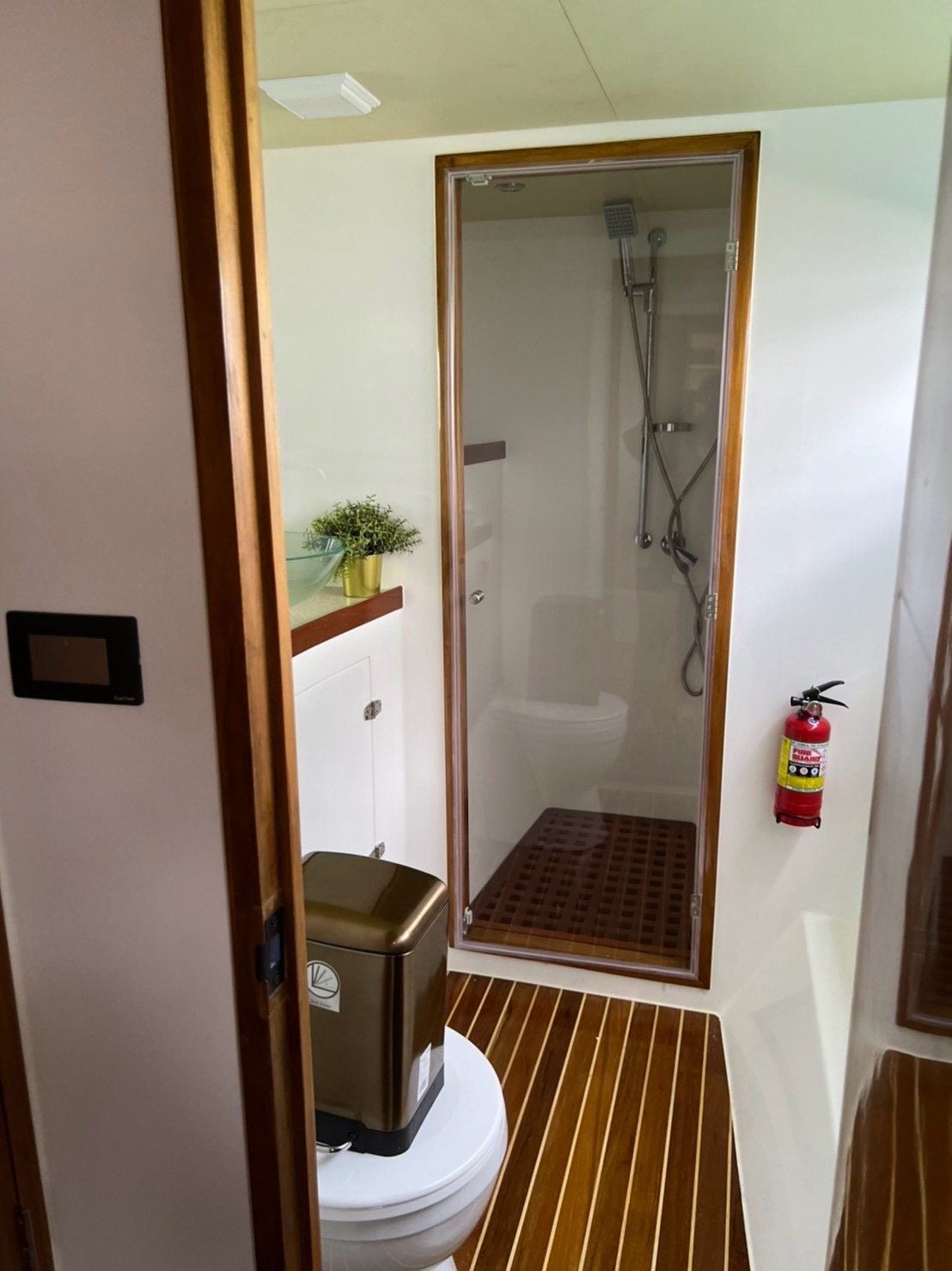 ELITE YACHT image 11