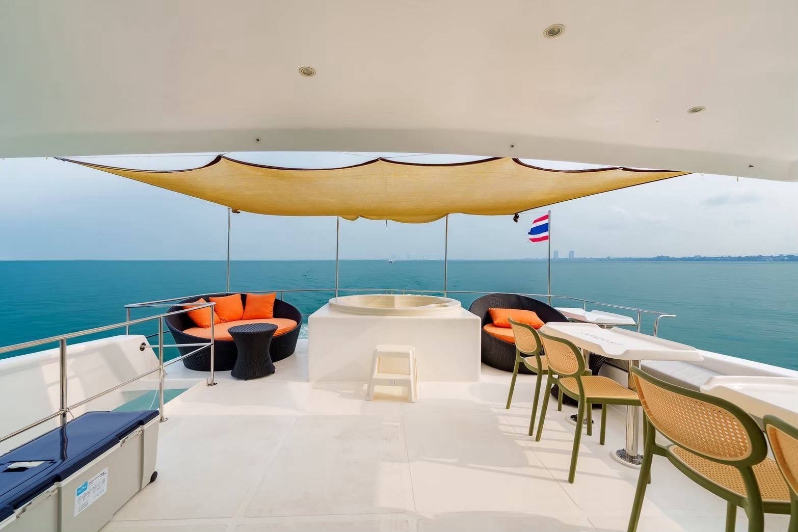 HAMONY YACHT image 4