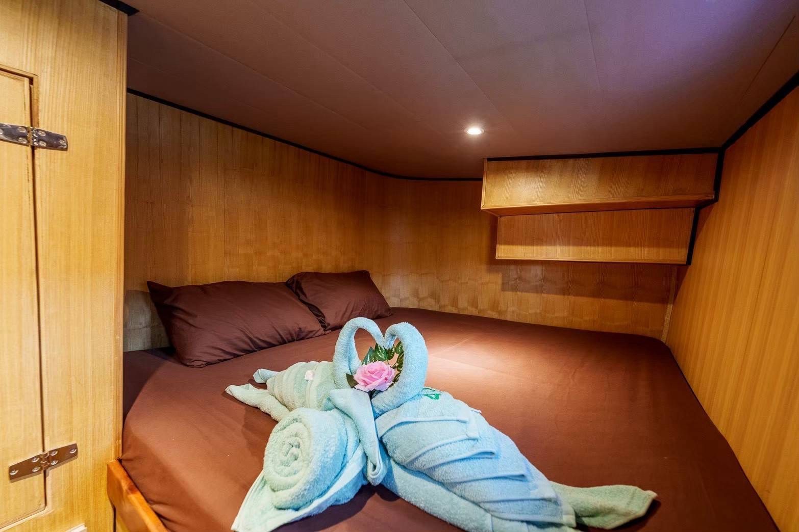 HAMONY YACHT image 8