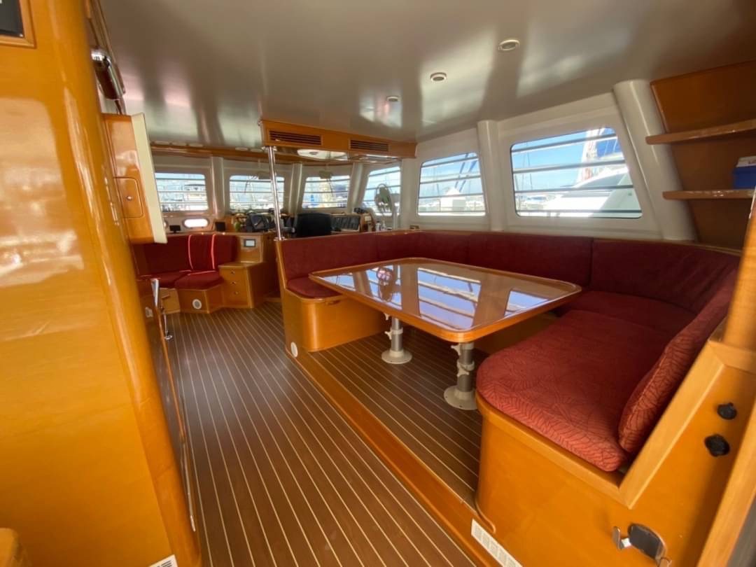 LION KING YACHT image 6