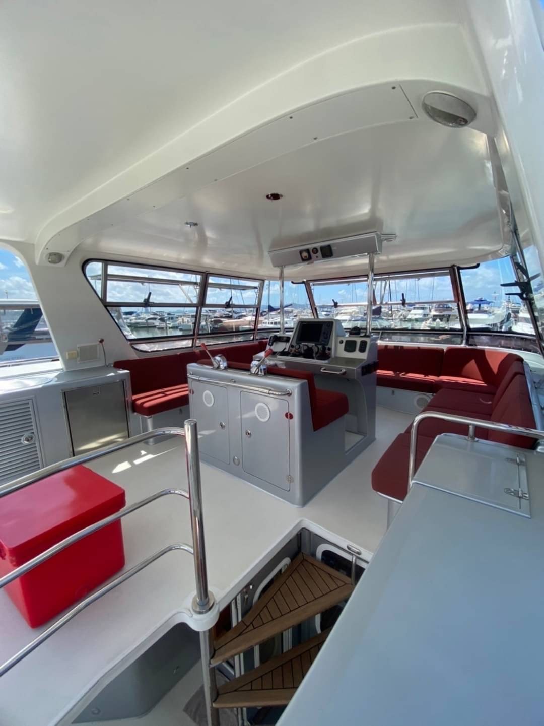 LION KING YACHT image 9